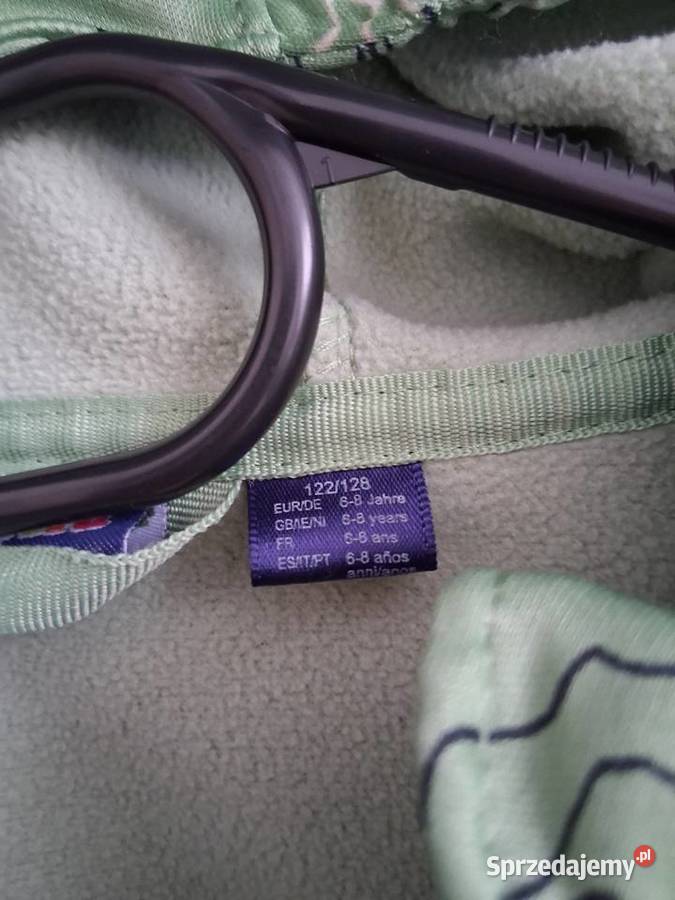 Zielona kurtka dziecięca z dinozaurami kaptur pomorskie