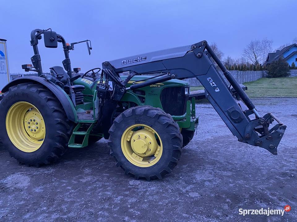John Deere 5085M ładowacz QUICKE oborak 2012r Biała
