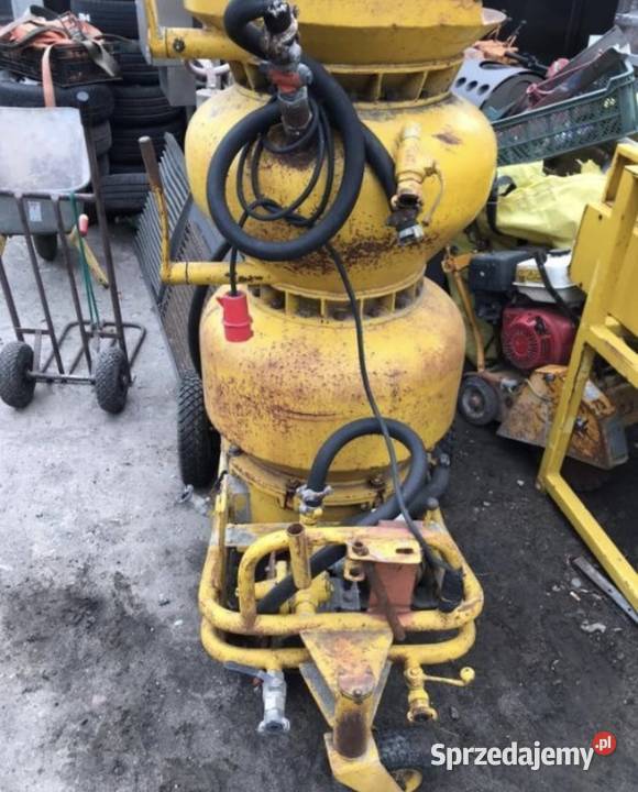 Zasobnik do betonu do silomatu dwu komorowy Rozprza