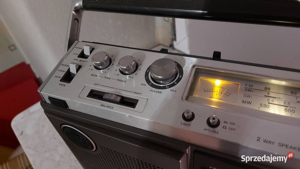 Radiomagnetofon SONY CF570S 1974 sprawny