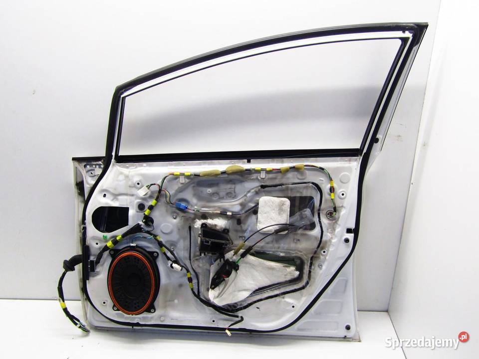 DRZWI PRZEDNIE PRAWY PRZÓD 070 TOYOTA PRIUS III osobowe