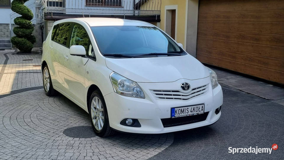 Toyota Verso Prosty Silnik Climatronic Navi elektryczne lusterka Płońsk