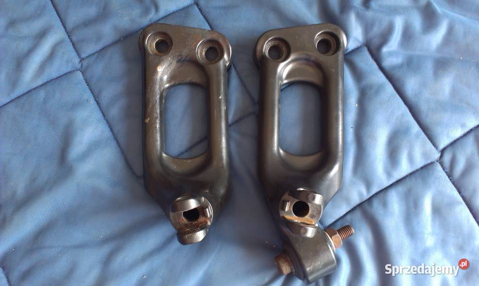 Harley v rod mocowanie podnóżków pasażera