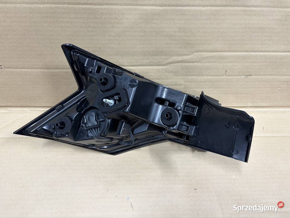 Lampa prawa tył tylna Renault Rafale 24 sprzedam