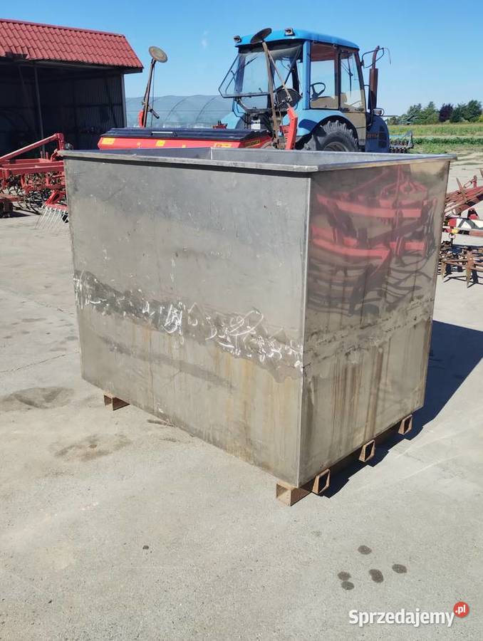 Zbiornik kwasoodporny 1800 l Zbiorniki Międzyrzecz-Wybudowanie sprzedam