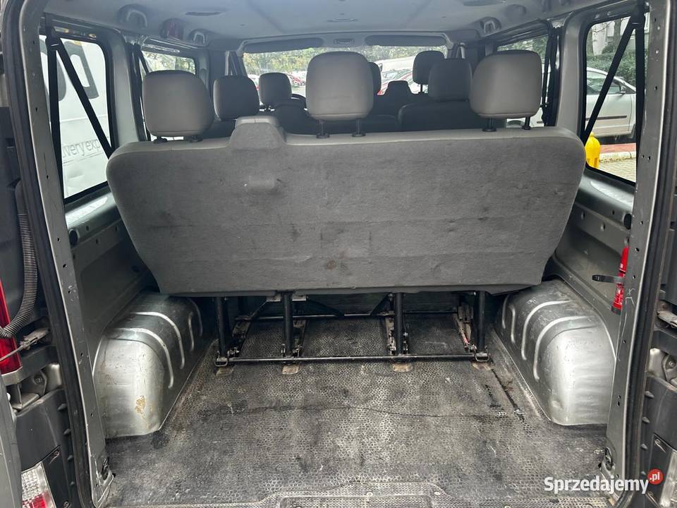 Opel Vivaro Raty Prywatnie 9os Minivan autoalarm dolnośląskie Wrocław sprzedam