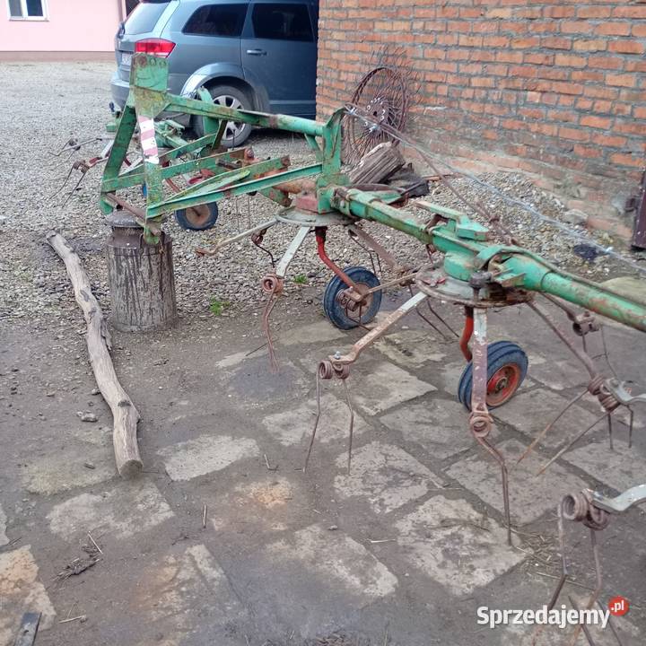 Sprzedam przewracarke 6m Deutz-Fahr Zgrabiarki i przetrząsacze Gęś