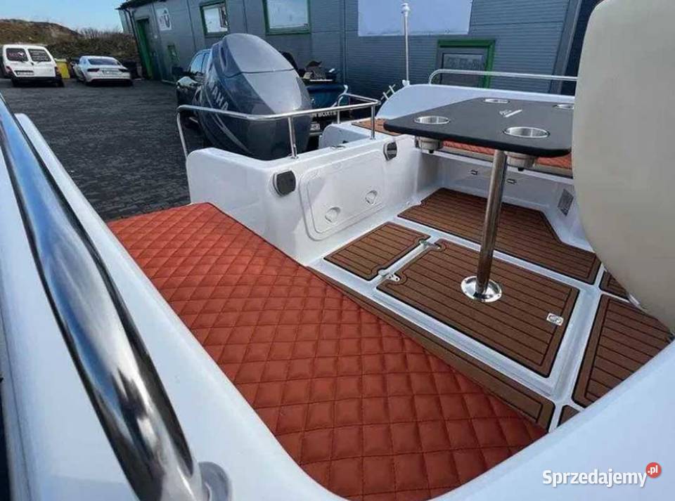 ŁÓDZ MOTOROWA Z KABINĄ 540 OPEN 6 OSOBOWA NOWA Wrocław sprzedam