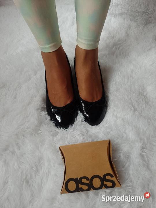 38 ASOS Design Czarne czółenka wieczorowe z Kraków