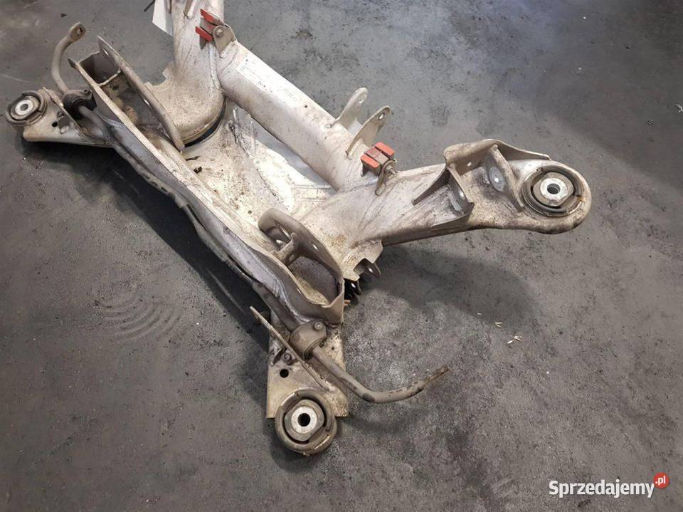 BELKA SANKI TYŁ AUDI A8 D3 LIFT 4E0505235H