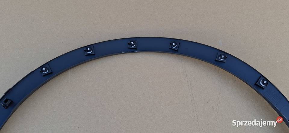 VW ID4 ID4 LISTWA NAKŁADKA BŁOTNIKA PRAWY PRZÓD Bieleń sprzedam