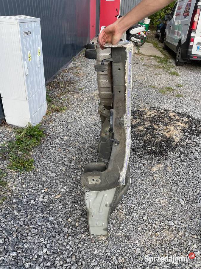 KIA PICANTO III PAS TYLNY Z PODLOGĄ Czarny Dunajec