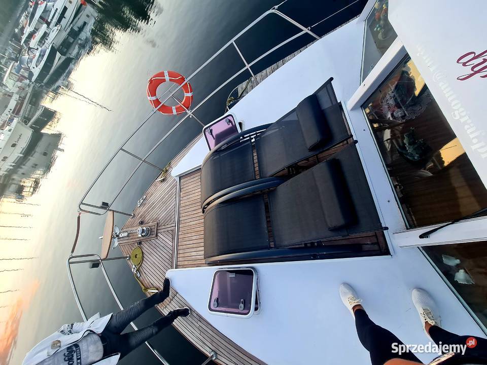 Uwaga dom na wodzie łódź motorowa hauseboat 2 warmińsko-mazurskie Mikołajki