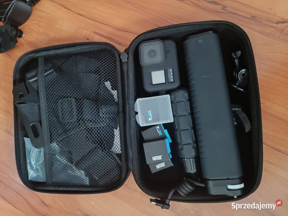 GoPro Hero 8 Black dużo dodatków Obiektywy Golina