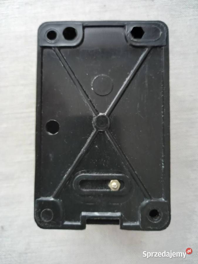 Automat schodowy K15F 220V 10A z czsów PRL Pozostałe Tomaszów Lubelski sprzedam