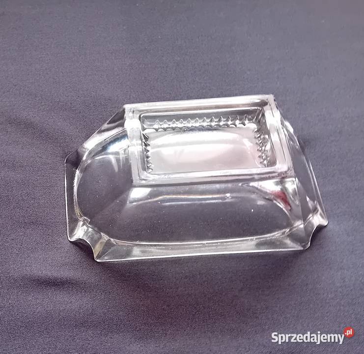Popielniczka art deco ze szkła bezbarwnego około Koźminek
