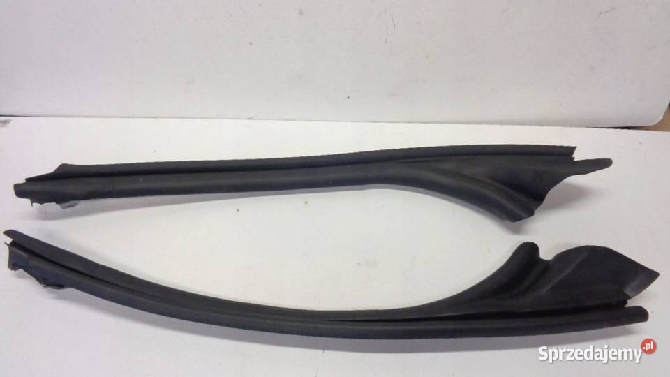 USZCZELKA DRZWI AUDI A5 F5 8W7831721B 8W7831722B