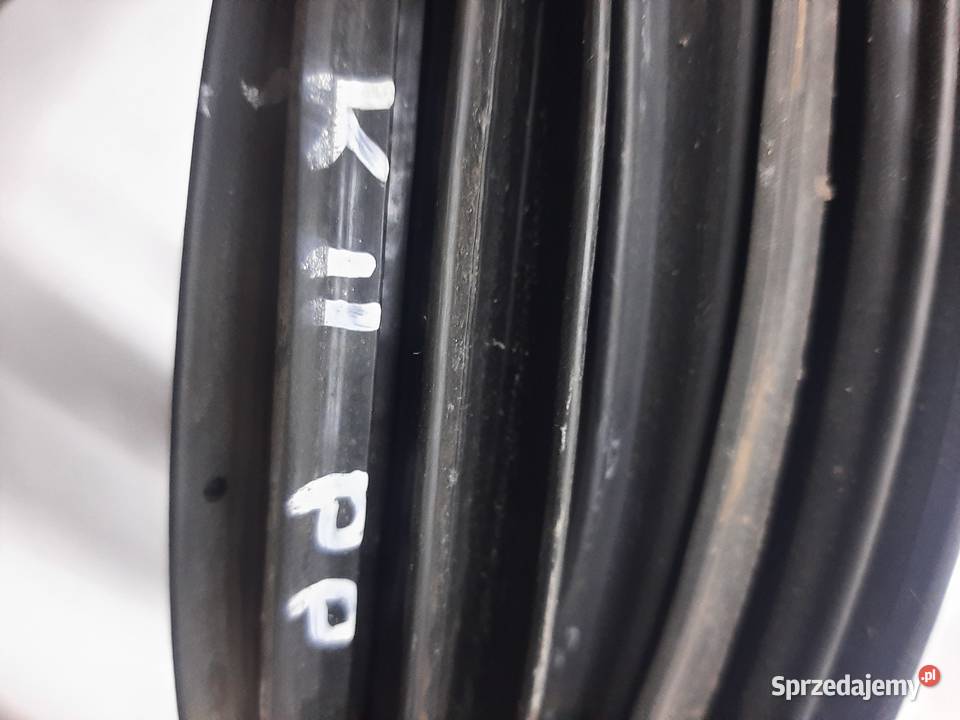 Ford KA MK II 2 uszczelka drzwi prawa pasażera