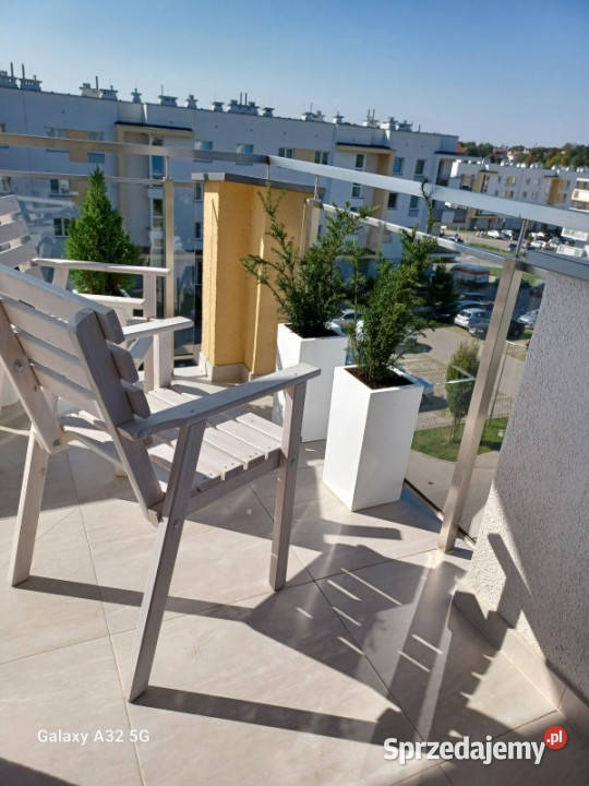DUŻY APARTAMENT Z MOŻLIWOŚCIĄ ROZDZIELENIAHALA