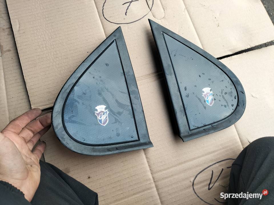 FORD MONDEO MK2 zaśepka emblemat trójkąt drzwi Kamień-Kolonia