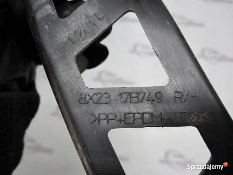 JAGUAR XF I 09r ślizg zderzaka prawy przód Karoseria