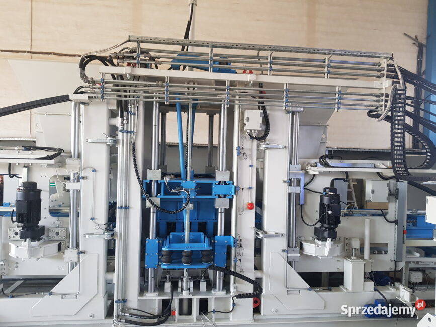 Wibroprasa SUMAB R1000 1500 m2 kostki brukowej w mazowieckie Warszawa