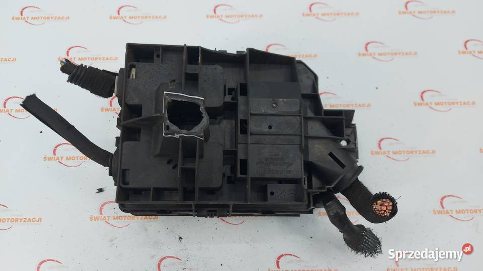 OPEL CORSA E 14 B14XEL 17r skrzynka Motoryzacja