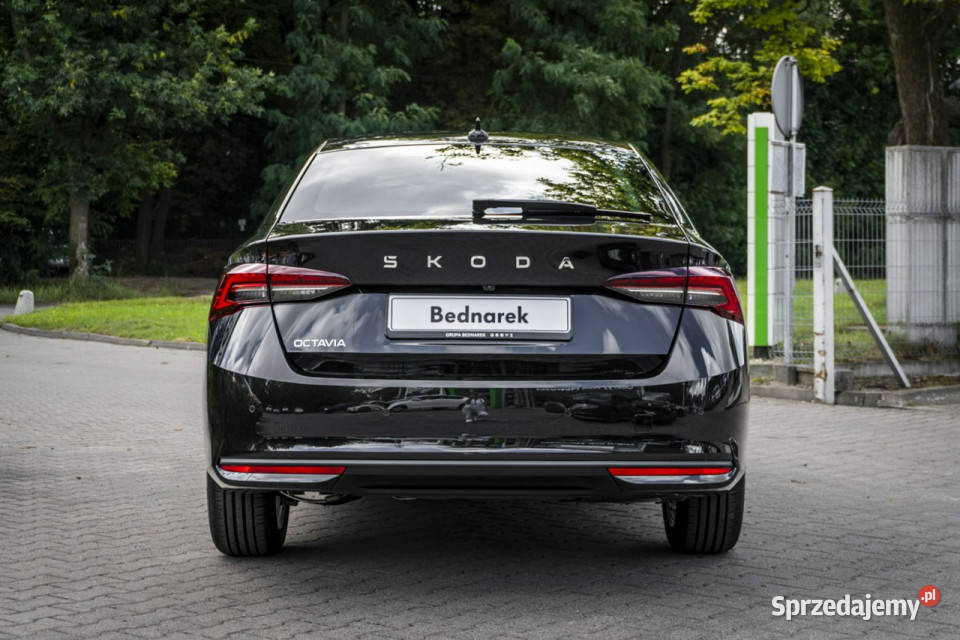 koda Octavia Drive Selection 15 TSI 150 DSG 5km