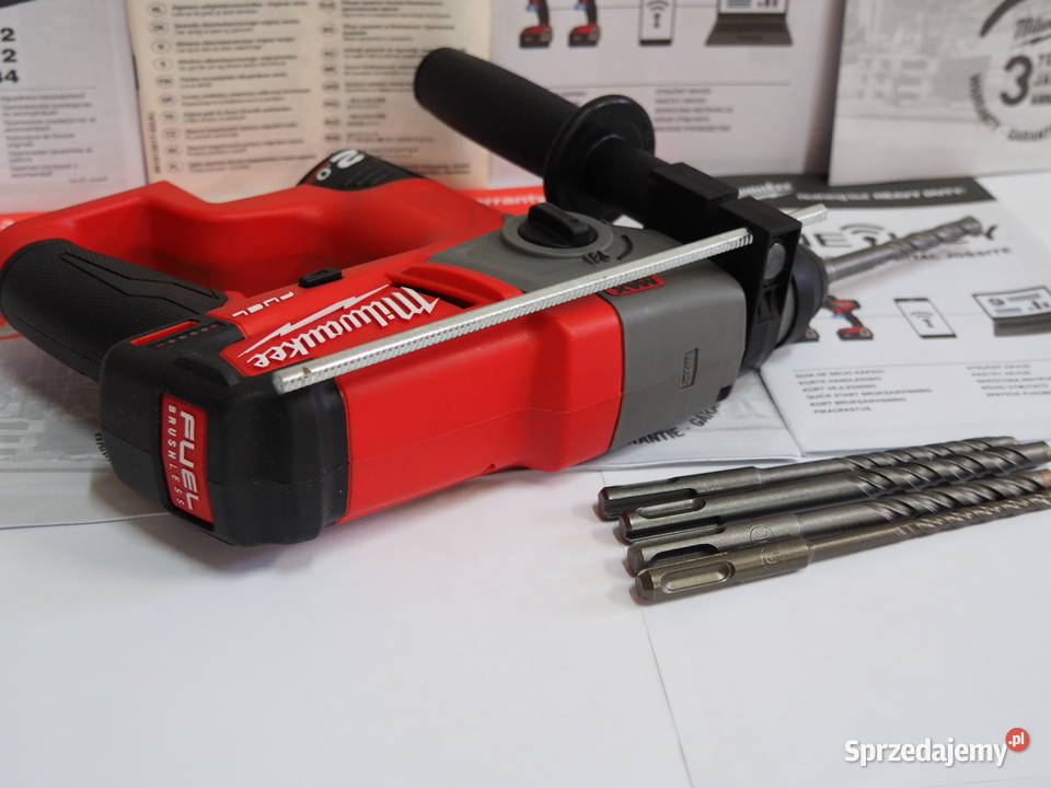 MILWAUKEE M12 CH młotowiertarka 1bateria 2v 2Ah Baszkówka