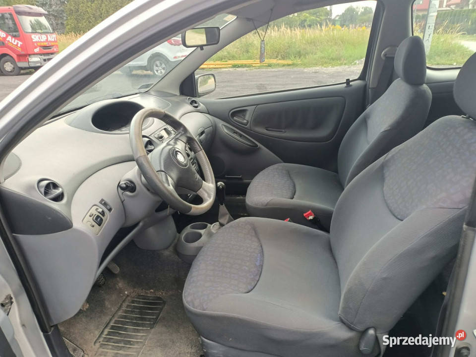 Toyota Yaris Toyota Yaris 13 03r I 19992005 1298cm3 Yaris Motoryzacja Tarnów