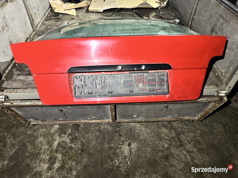 Bmw e36 compact klapa bagażnika czerwona Klapy bagażnika Bydgoszcz
