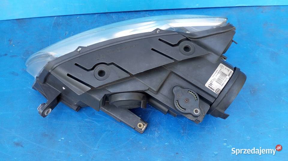 LAMPA REFLEKTOR PRAWY PRZÓD EU VW PASSAT B6 wielkopolskie