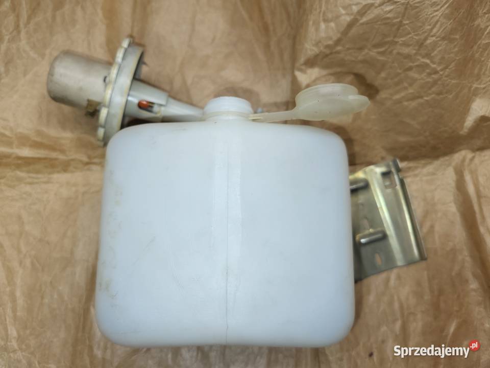 Trabant 601 Nowy zbiornik płynu spryskiwacza Piaseczno