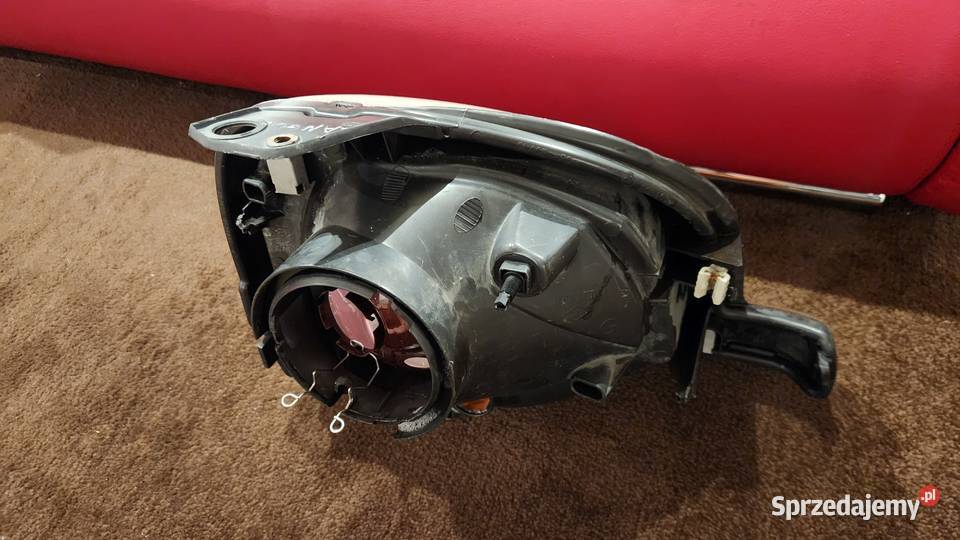 LAMPA RENAULT KANGOO 4X4 LEWY PRZOD KIEROWCY Wieliczka