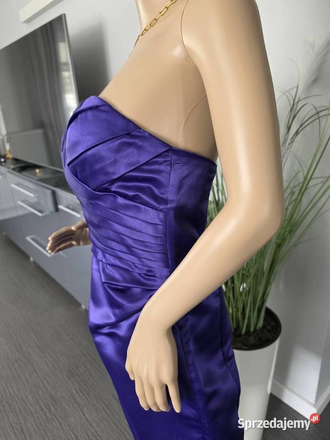 Fioletowa sukienka bez rękawów Nowogard