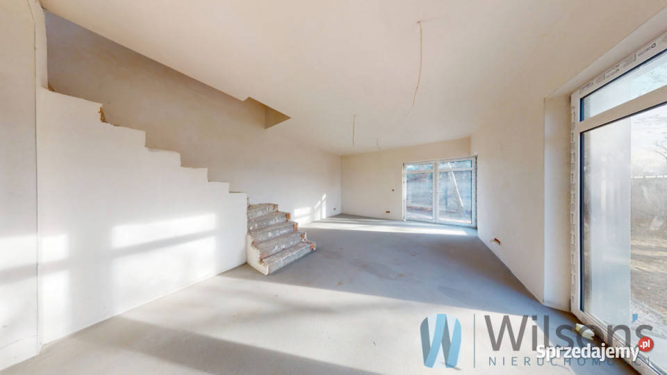 Dom szeregowy Warszawa 120m2 3 piętra i więcej sprzedam
