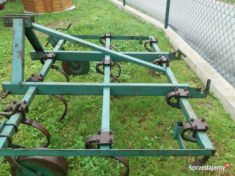 Kultywator 18 metra do 330 T25 Jasło