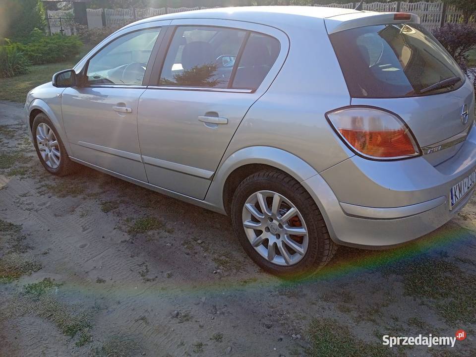 Opel Astra 16Nenzyna196 PrzebieguSuper Stan Tarnobrzeg