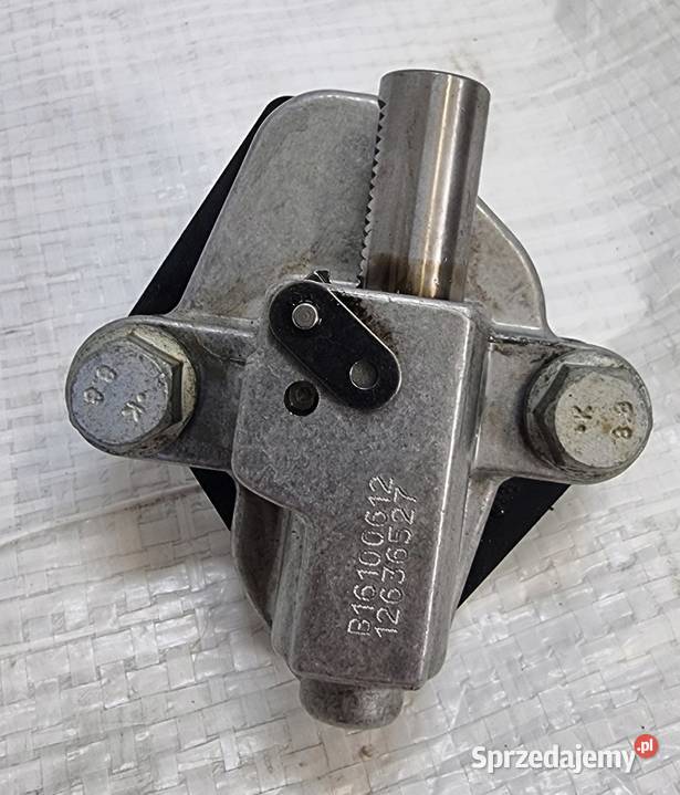Napinacz łańcucha OPEL Astra K V 14T 12636527