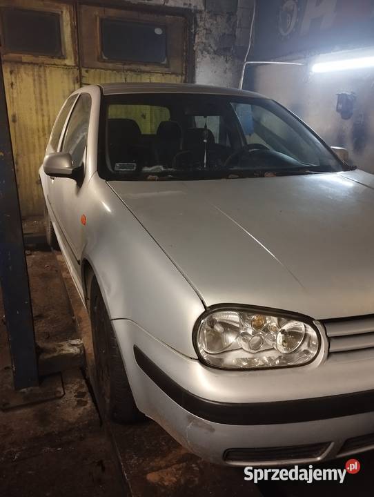 Volkswagen Golf 4 VW 19 TDI 110 Pasłęk