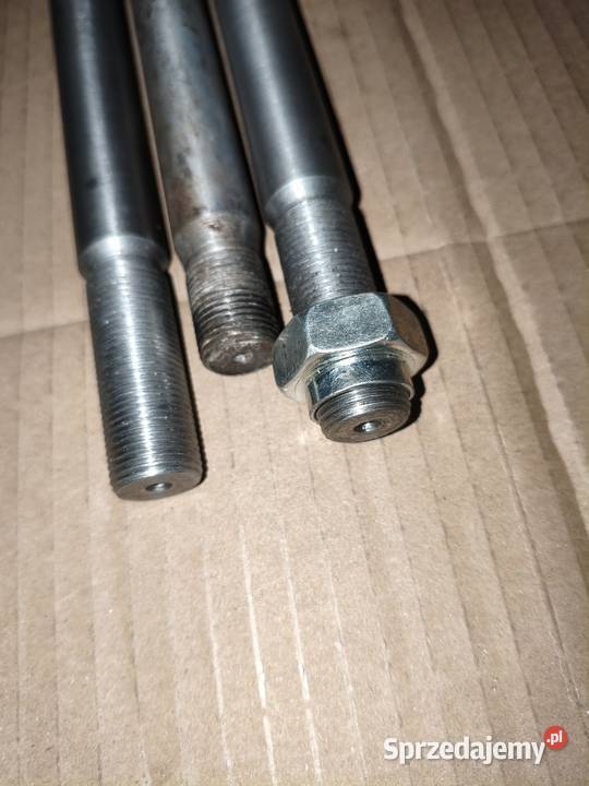 Oś przedniego koła Dniepr MT K650 K750 Ural