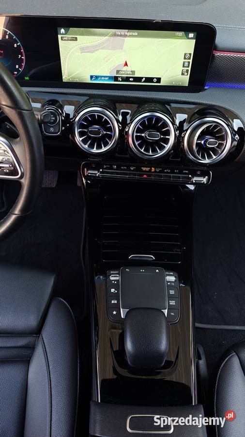 MERCEDES CLA 200 łódzkie Poddębice
