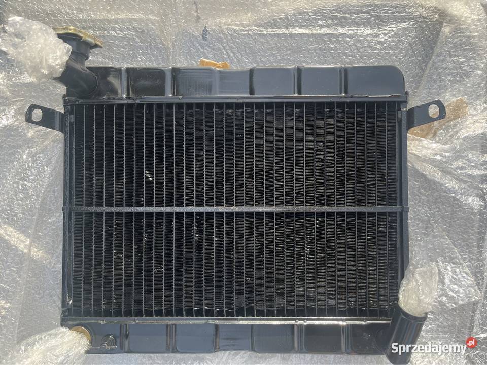 Nowa chłodnica FIAT 125P duży FIAT Września