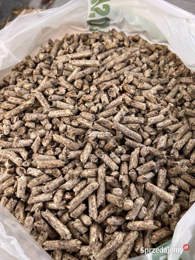 Pellet drzewny sosnowy A1 w workach 15 z