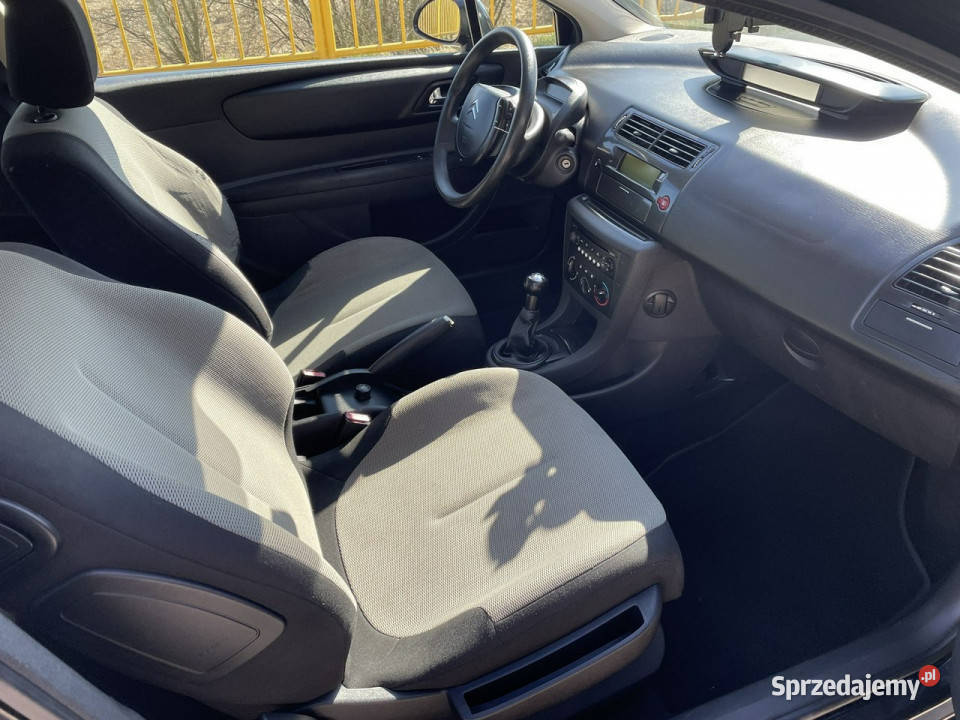 Citroen C4 Citroen C4 14 benzyna 88 światła przeciwmgielne Gostyń
