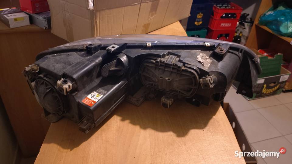 Lampy Xenon lewa prawa Mazda 6 GGGY 20022007 osobowe Lampy przednie Nowy Sącz
