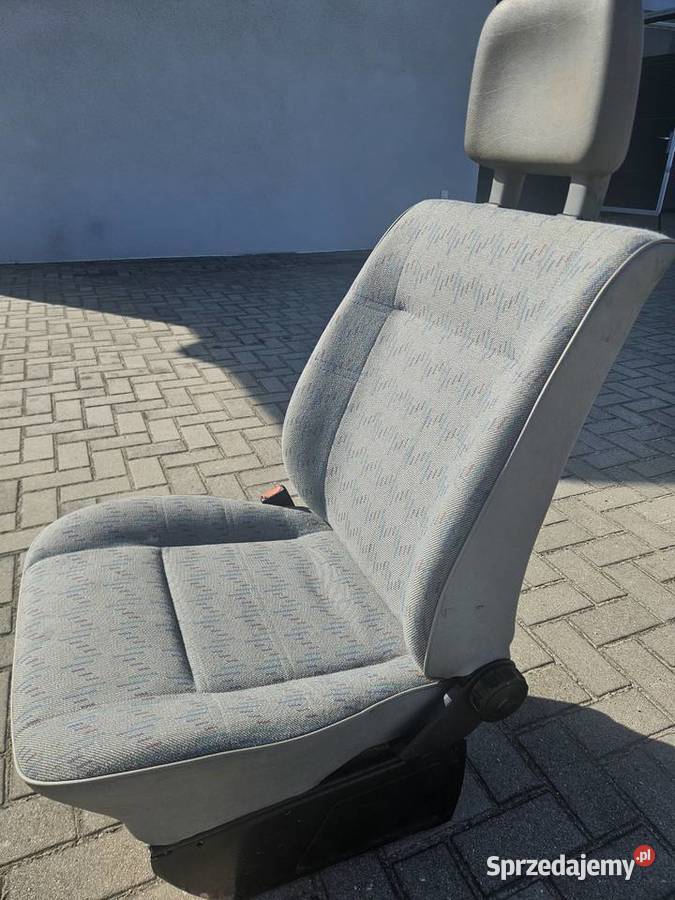 Vw t4 siedzenie fotel kierowcy Rok produkcji 2000 Fotele i kanapy Chojnice sprzedam