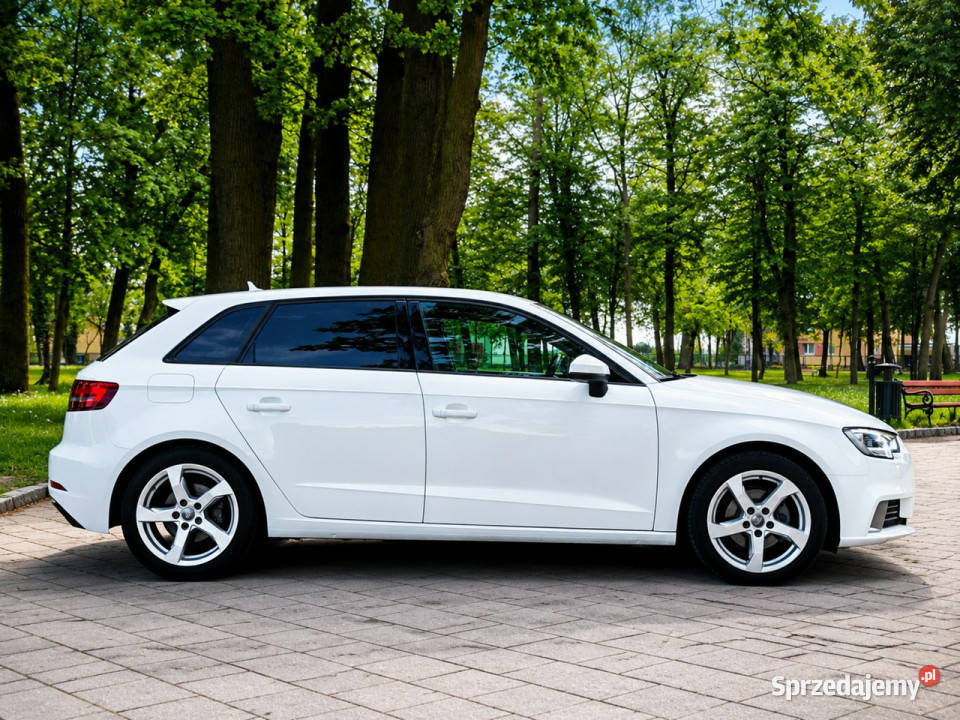 Audi A3 Sportback 8V 2012 Sadlno