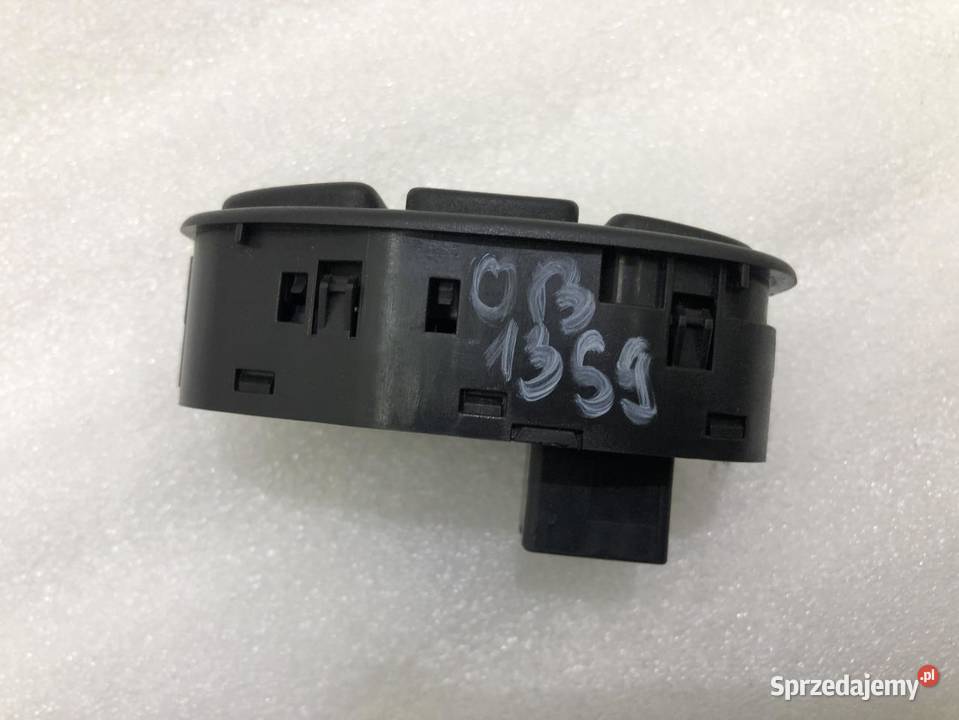 PRZEŁĄCZNIK ŚWIATEŁ AWARYJNYCH JAGUAR STYPE Panele sterowania, przełączniki wielkopolskie