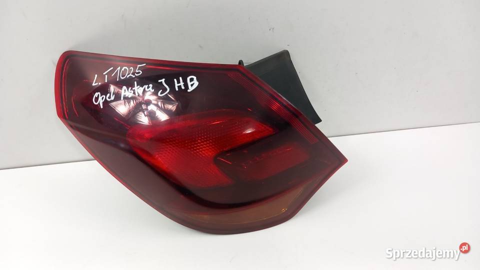 OPEL ASTRA J HB LAMPA TYŁ LEWA CIEMNA Zbierkowo